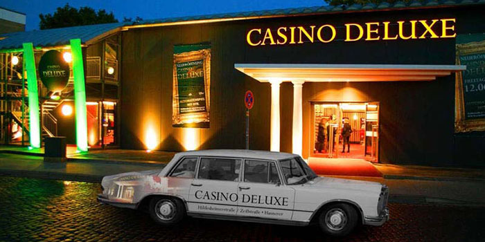 Casino Deluxe