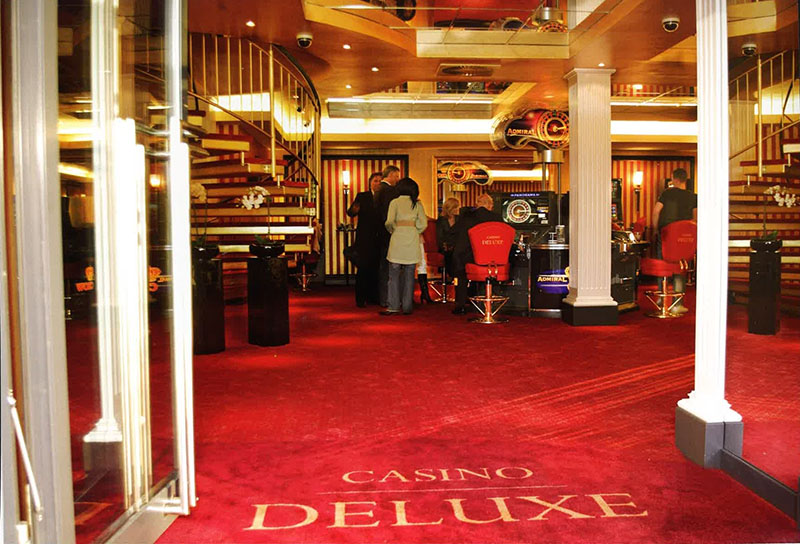 Casino Deluxe