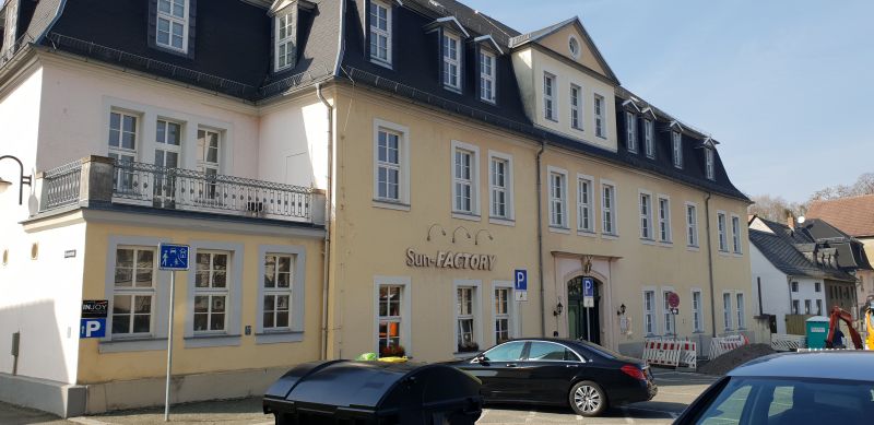Büro- / Praxisfläche in Weida – Historisches Gebäude am Platz der Freiheit, Verkauf oder Vermietung